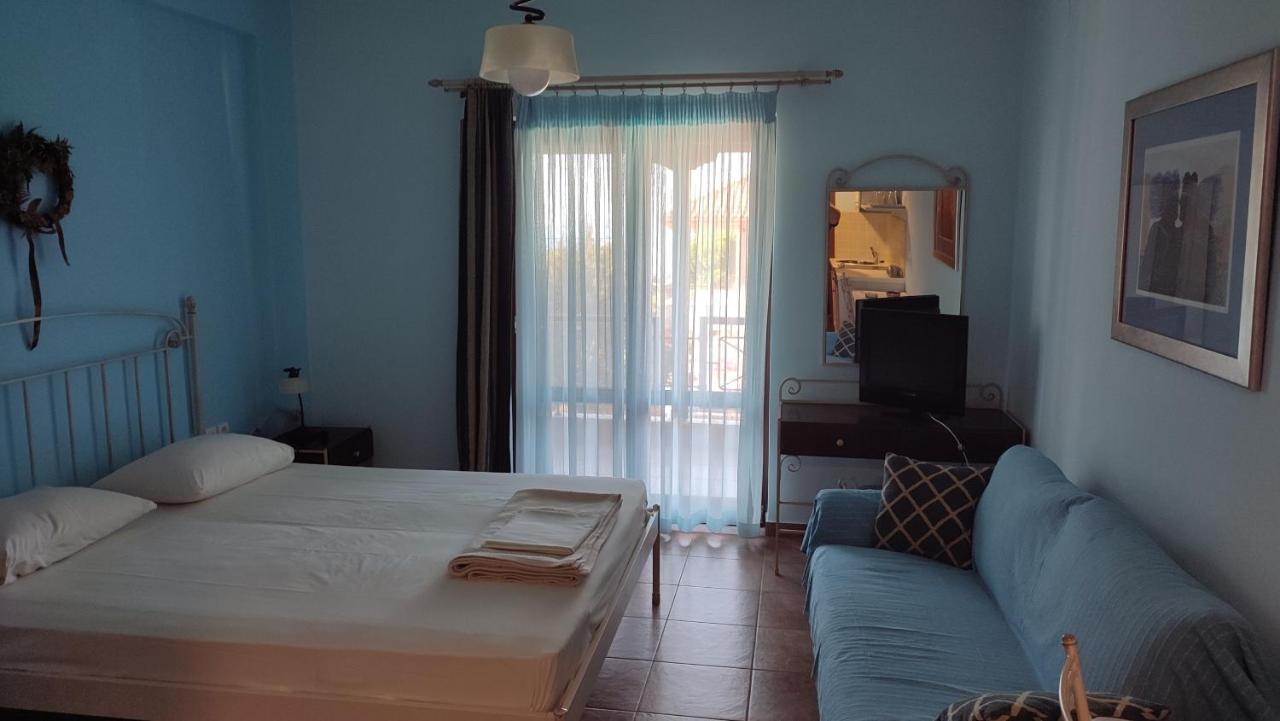 Guesthouse Michobeis Kamarina Екстер'єр фото