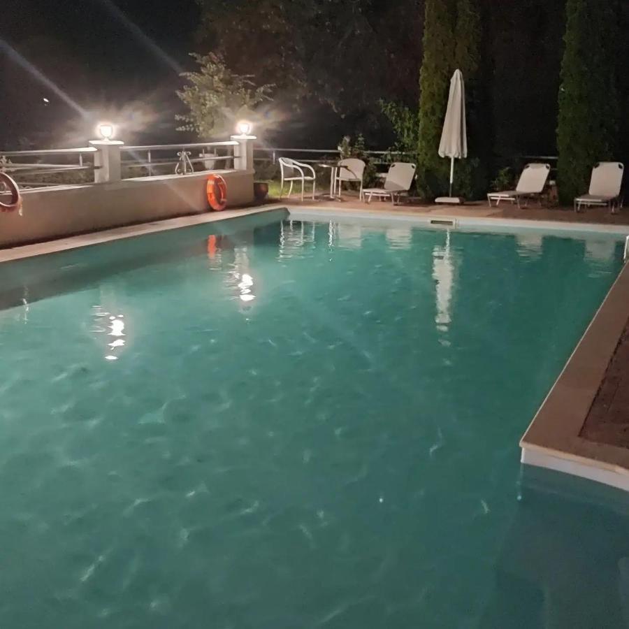 Guesthouse Michobeis Kamarina Екстер'єр фото